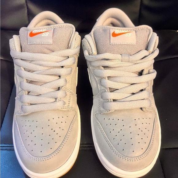 SB Dunk Low Pro ISO Skate Shoes Orange Label Size 7 Men / 8.5 Women FIRM - Picture 2 of 11